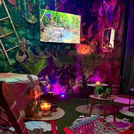 Un Mirage Tropical - Bulles , Spa&détente En Bord De Loire Casa vacanze