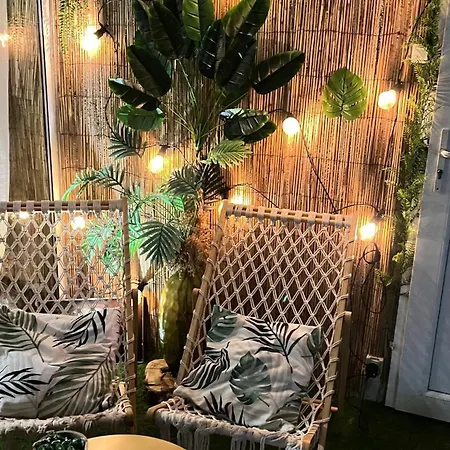 Un Mirage Tropical - Bulles , Spa&détente En Bord De Loire * Saint-Clément-des-Levées